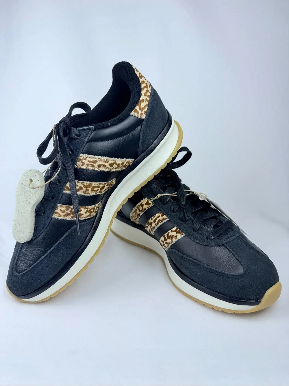 adidas step out